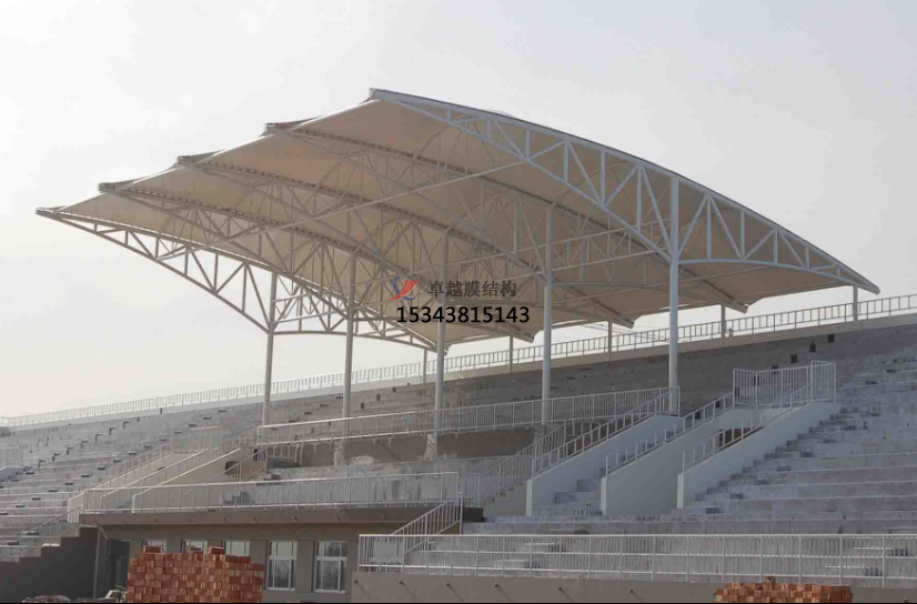 新密看臺膜結(jié)構(gòu)【張拉膜看臺】設(shè)計(jì)安裝