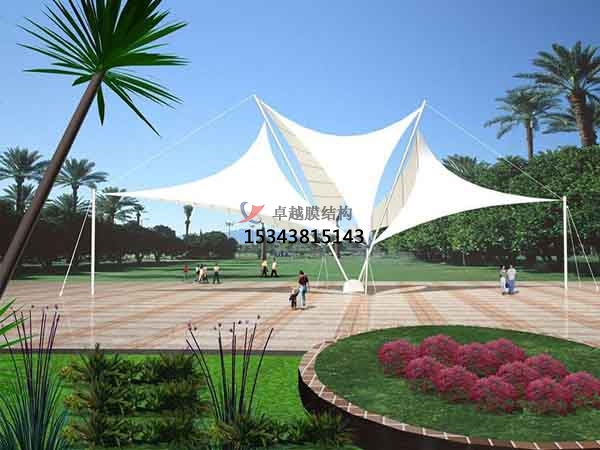 信陽商業(yè)廣場(chǎng)<font color='red'>張拉膜結(jié)構(gòu)</font>景觀棚/雨棚設(shè)計(jì)搭建