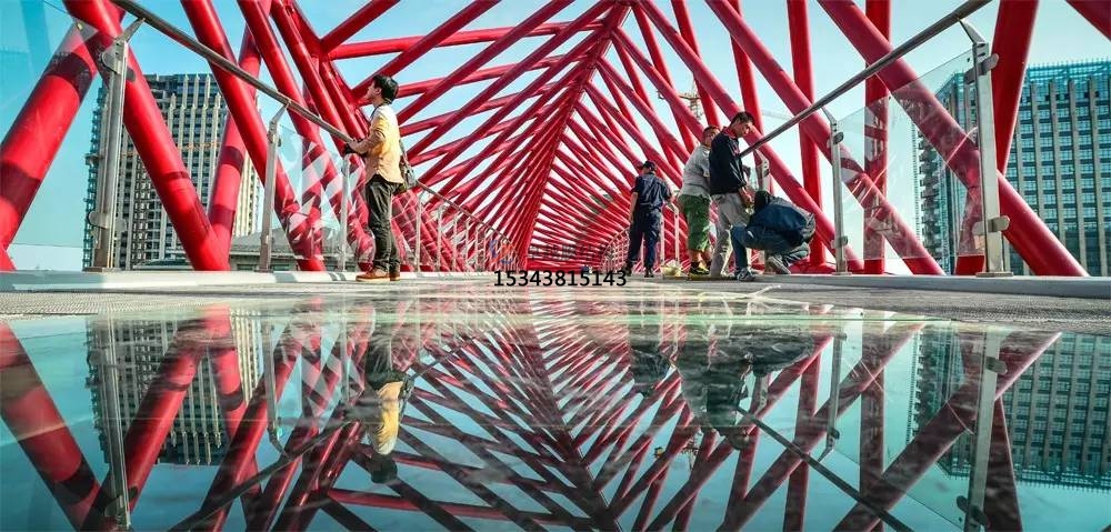 園林景觀中運用鋼結(jié)構景觀有哪些優(yōu)勢