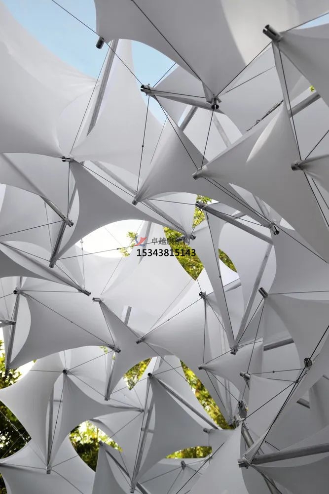 <font color='red'>張拉膜結(jié)構(gòu)</font>如何在環(huán)境景觀獨(dú)樹一幟