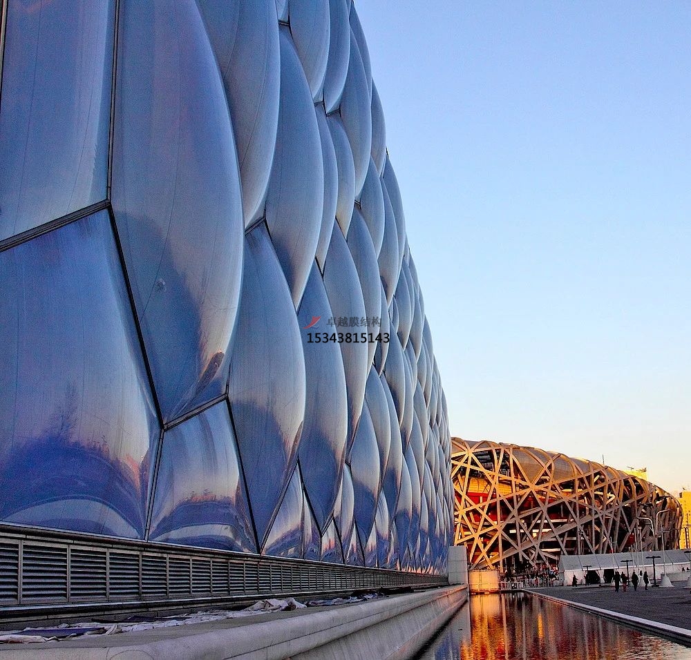 膜結(jié)構(gòu)立面，讓建筑更柔軟！