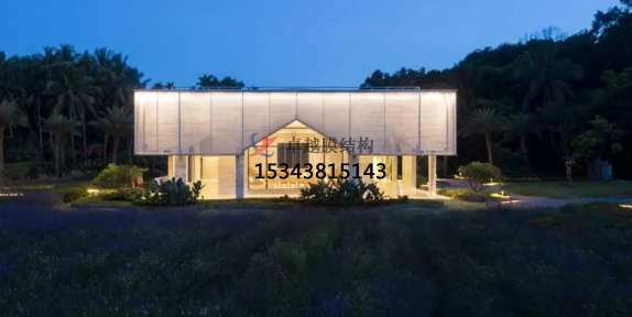 融新于舊，與時(shí)并進(jìn)---<font color='red'>張拉膜結(jié)構(gòu)</font>