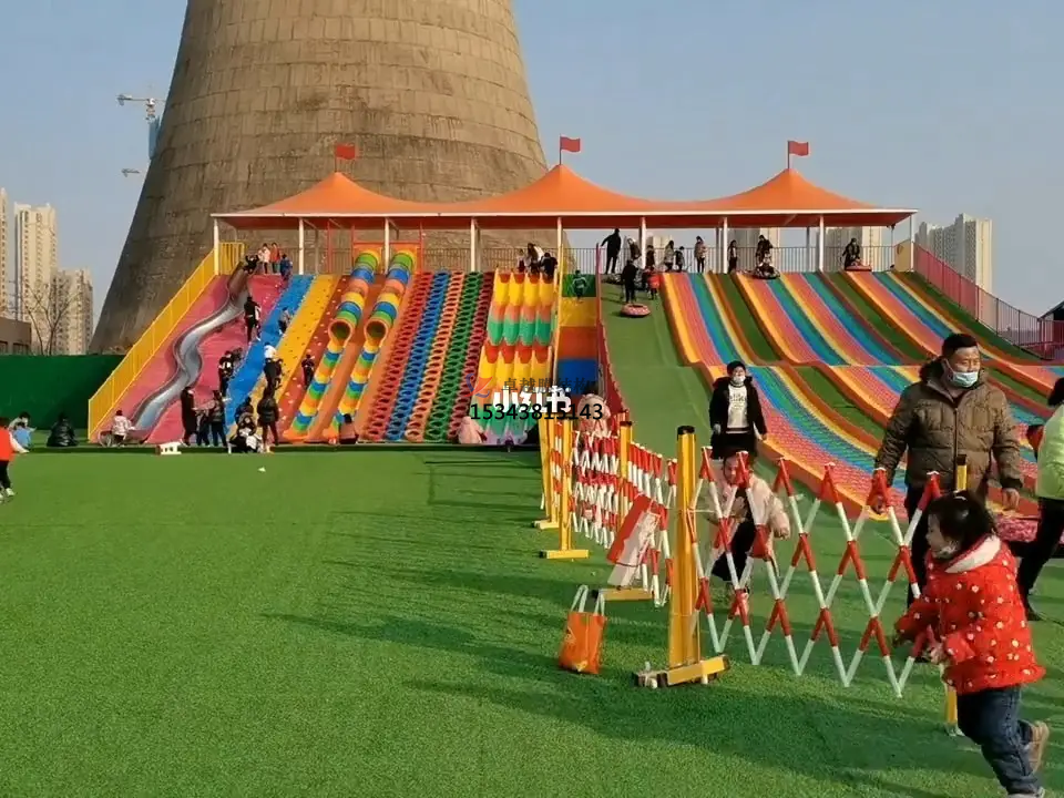  陽泉滑世界橘紅色<font color='red'>張拉膜結(jié)構(gòu)</font>生產(chǎn)