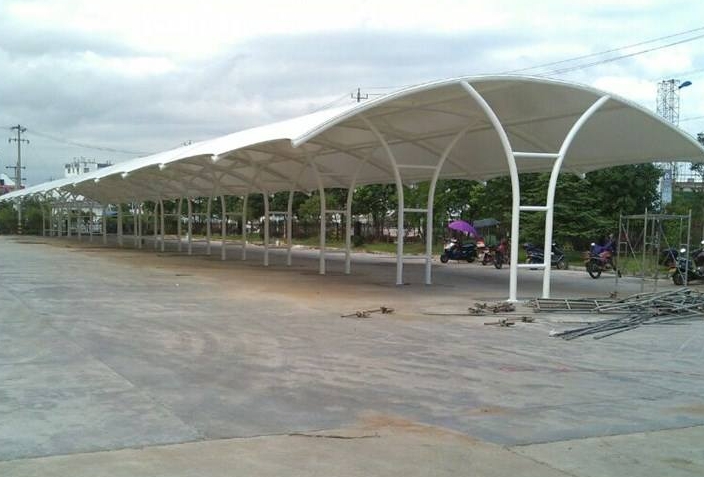 索<font color='red'>膜結(jié)構(gòu)車棚</font>定制需要怎么選擇生產(chǎn)廠家？