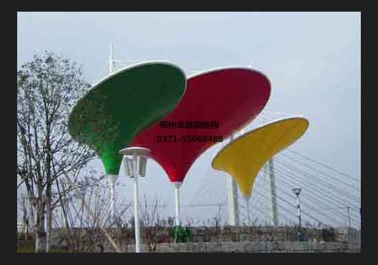 信陽張拉膜車棚專業(yè)生產(chǎn)廠家